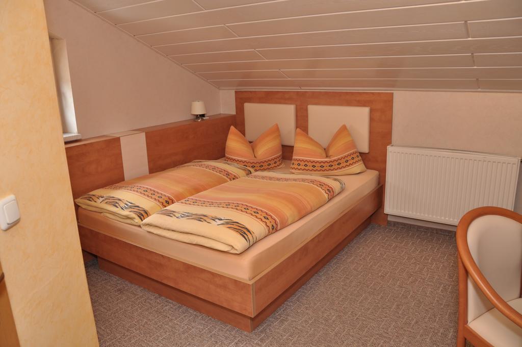 Cafe Hoyer Pension Und Appartements 로딕스도프 외부 사진