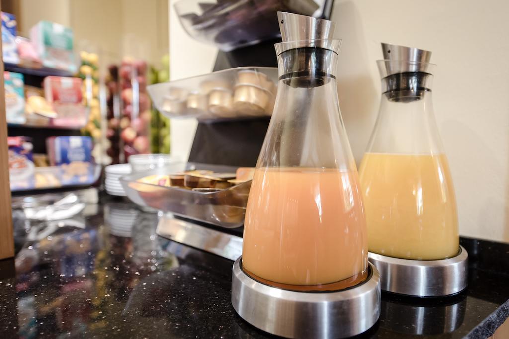 Cafe Hoyer Pension Und Appartements 로딕스도프 외부 사진